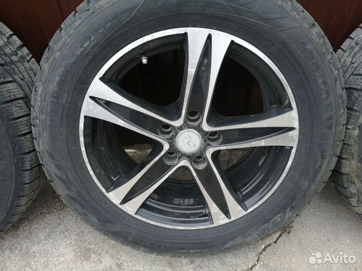 Продаю диски и резину