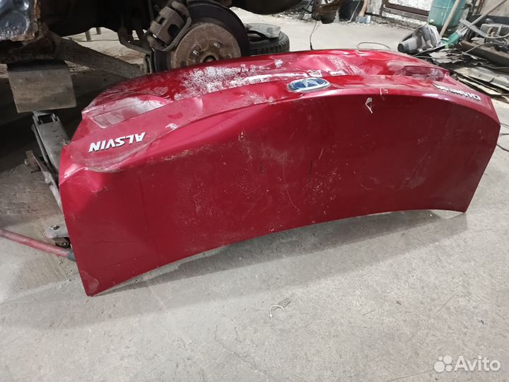 Крышка багажника чинган. Алвин