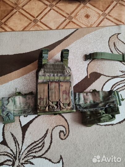 Плитник yakeda мох