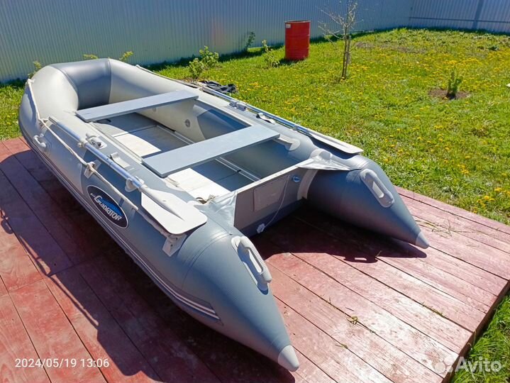 Надувная лодка