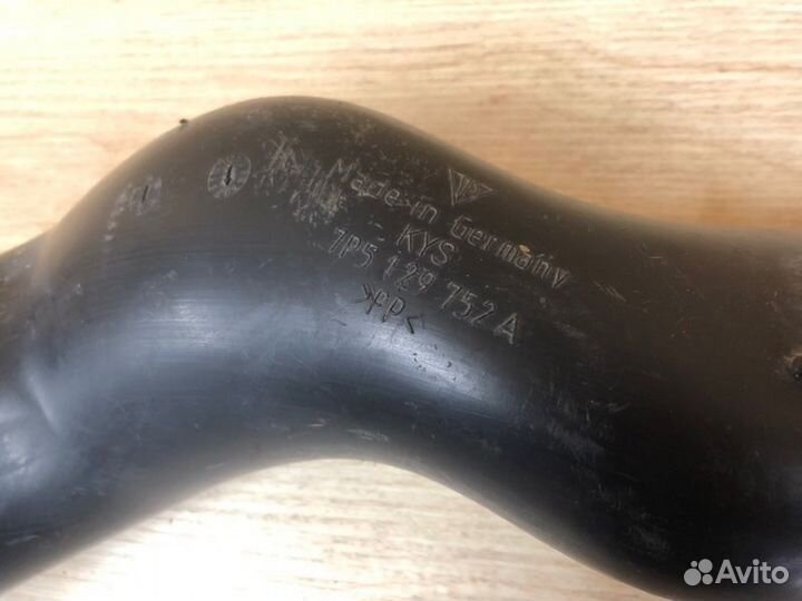 Воздухозаборник правый Porsche Cayenne 958