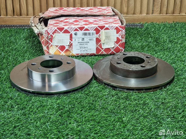 Диски тормозные перед Mitsubishi Carisma Colt