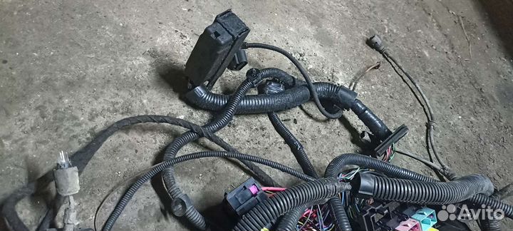 Проводка подкапотная VW transporter T5 1.9