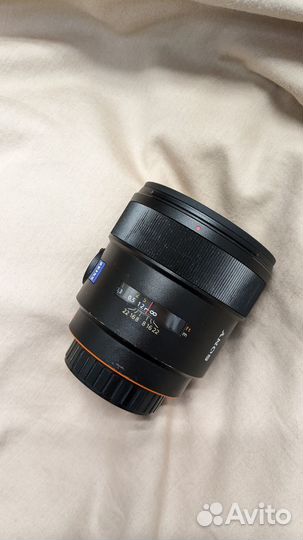 Sony Carl Zeiss Distagon T* 24mm f/2.0 ZA SSM