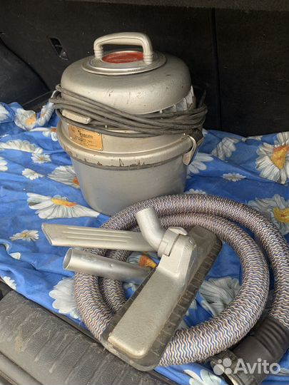 Пылесос уралец СССР