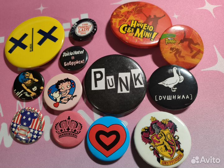Значки, пины, нашивки oldschool нулевые и аниме