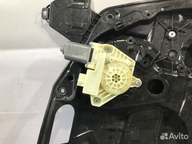 Стеклоподъемник mercedes C-class W205 M274