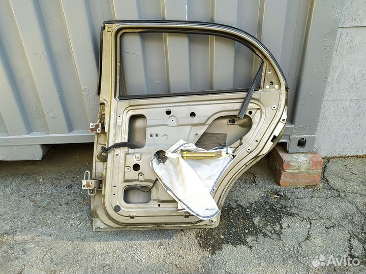 Дверь задняя правая Чери Бонус