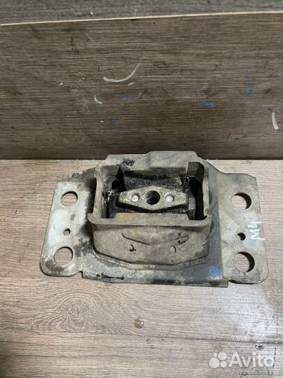 Подушка МКПП Форд Мондео 4