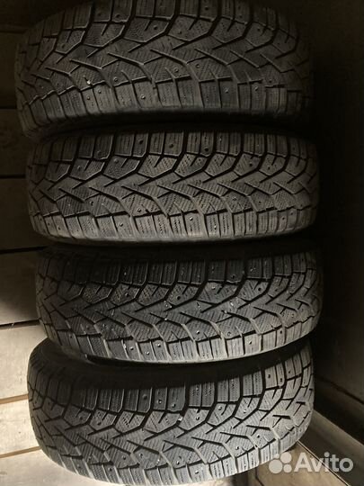 Gislaved Nord Frost 200 185/65 R15 92T