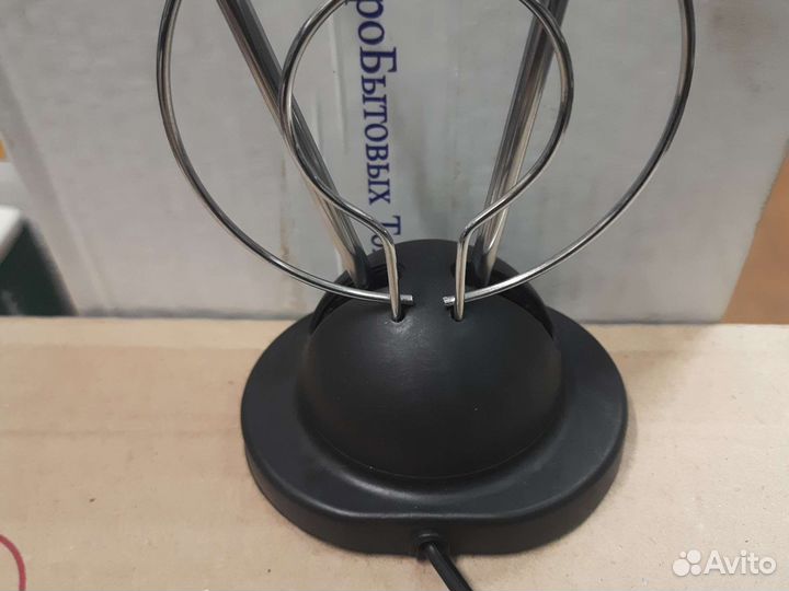 Антенна для тв комнатная