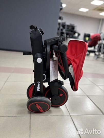 Детский трехколесный велосипед Pituso Leve