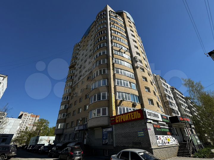 2-к. квартира, 70,1 м², 10/14 эт.