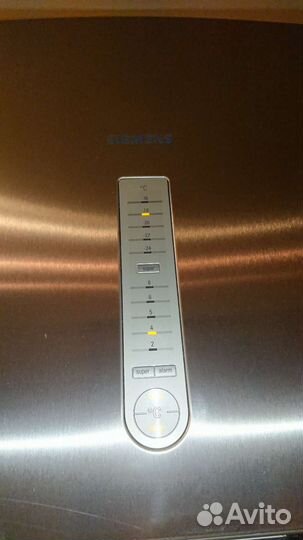 Бутылочница полка для бутылок холодильник Siemens