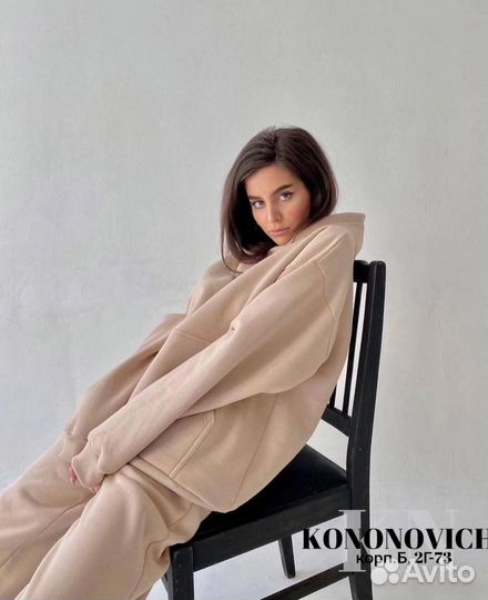 Спортивный костюм на флисе женский теплый