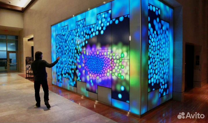 Светодиодный экран / Уличные, наружные экраны