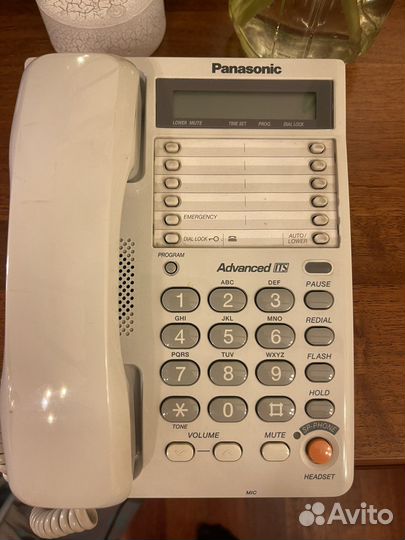 Телефон panasonic