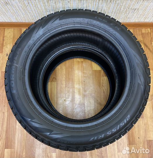 Pirelli Formula Ice FR 215/55 R17