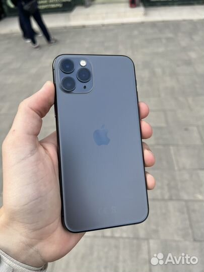 iPhone 11 Pro, 64 ГБ