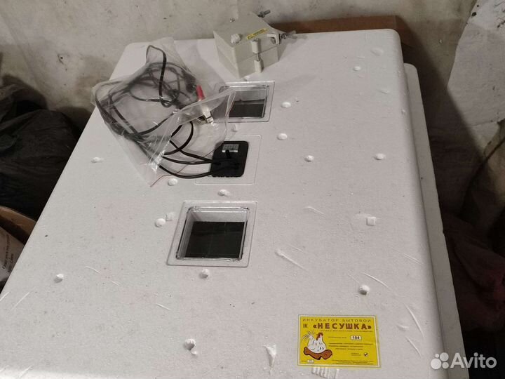 Инкубатор для яиц(Несушка)