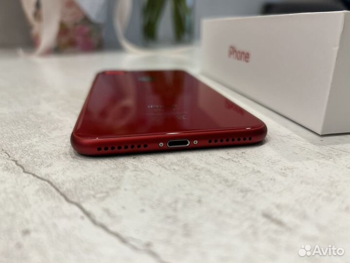 iPhone 8 Plus, 64 ГБ