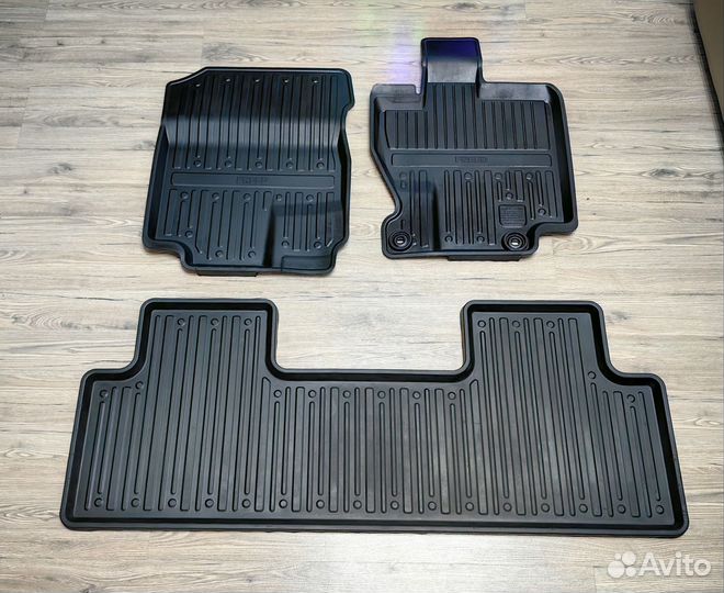 Резиновые ковры оригинал Honda Freed GB3