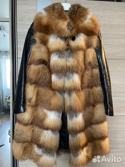 Меховая жилетка с рукавами