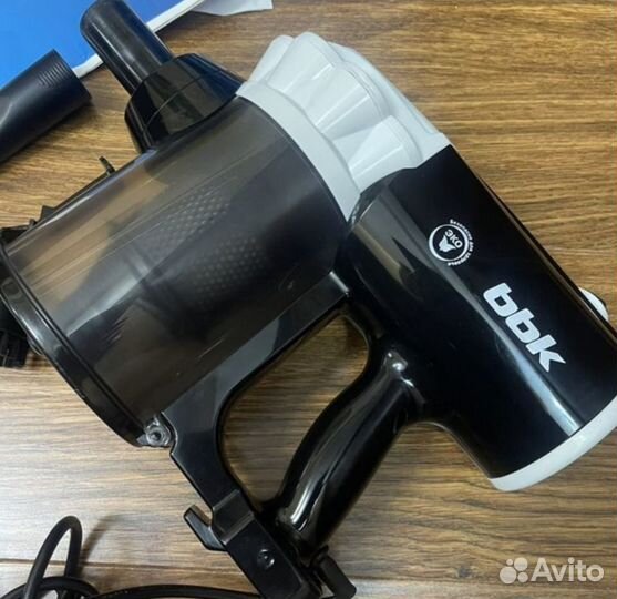 Вертикальный пылесос