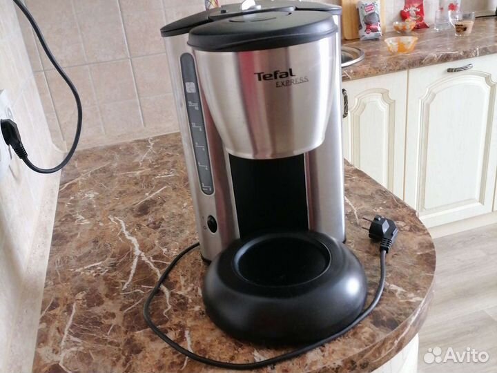 Кофеварка Tefal. Без колбы