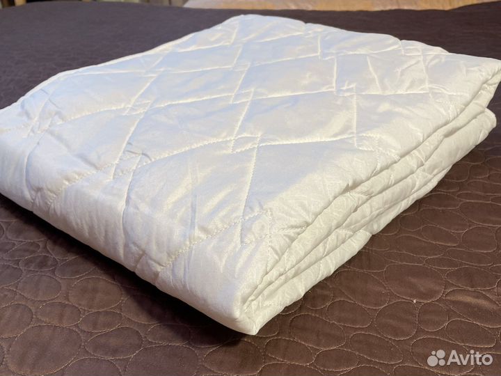 Наматрасник 80х195 чехол стеганный с бортом