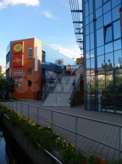 Здание 7584 м² (Германия)