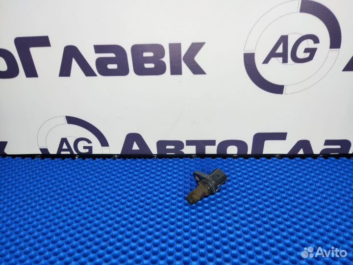 Датчик положения коленвала Nissan X-Trail