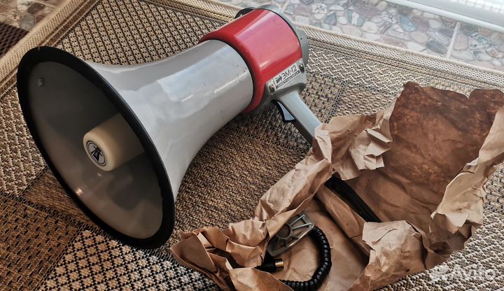 Электромегафон эм-12