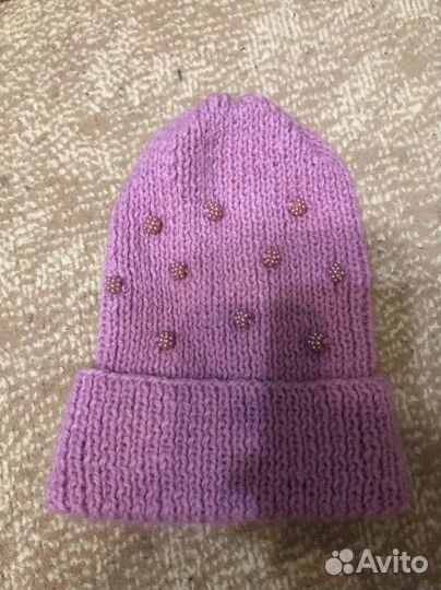 Женские вязаные шапки