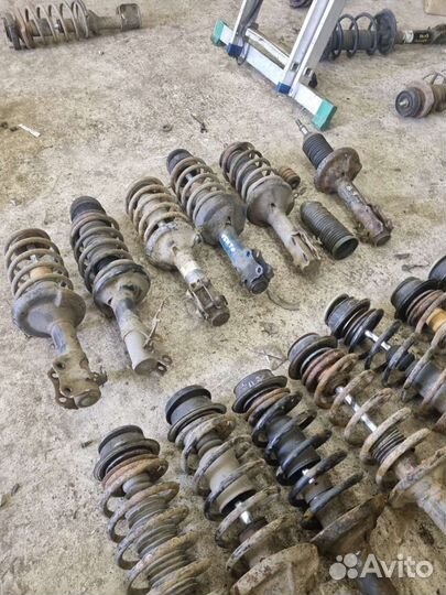 Передние стойки volkswagen passat в3 в4 golf 2, 3