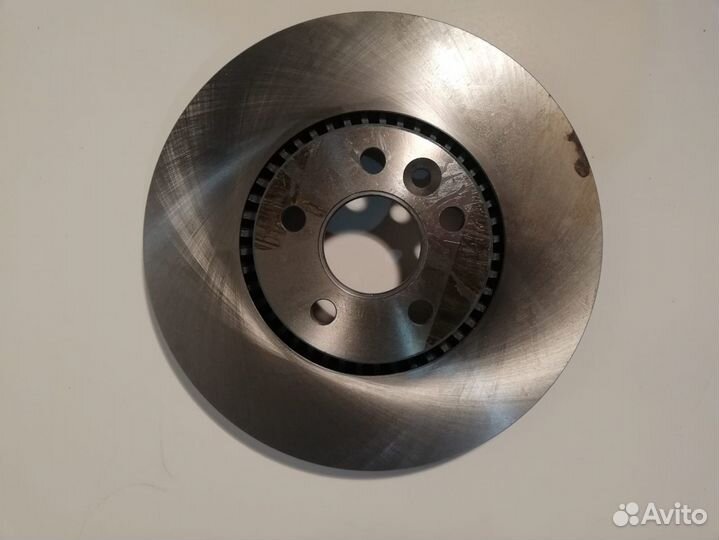 Диск тормозной передний blue print