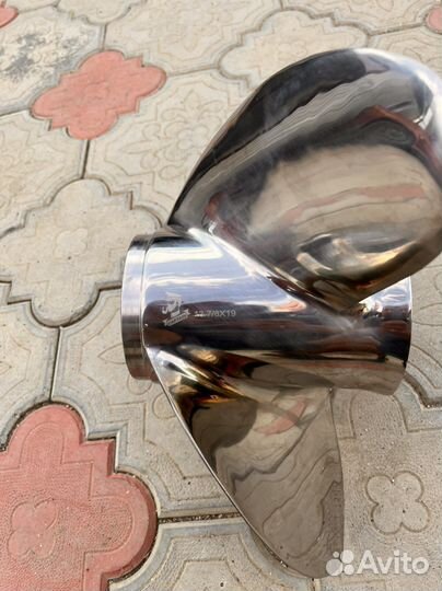 Продам моторный винт