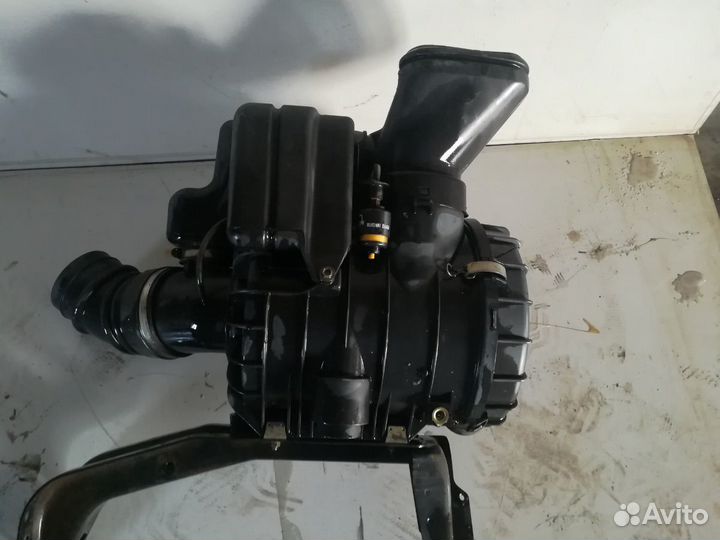 Корпус воздушного фильтра Hino