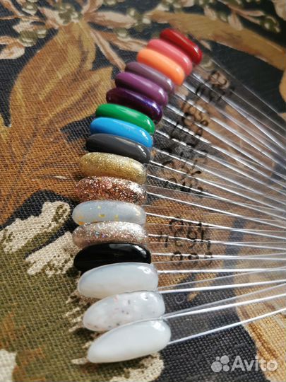 Набор гель лаков, баз и гелей для маникюра