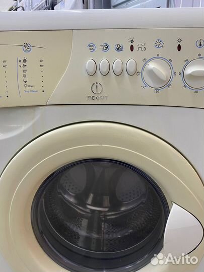 Стирально-сушильная машина 5 кг «Indesit»