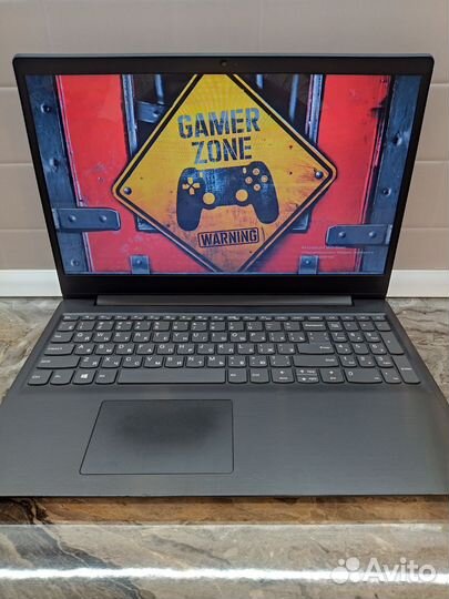 Игровой Lenovo Pentium gold 5405-4ядра/SSD/FHD/IPS