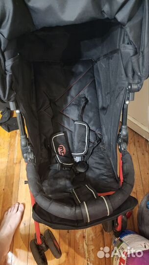 Прогулочная коляска трость maccan