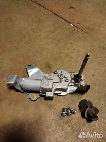 Моторчик дворника крышки багажника Хонда Фит 2017