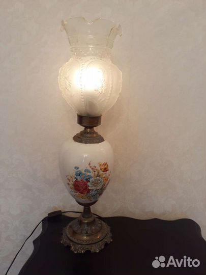 Старинная лампа. Франция