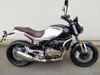 Дорожный мотоцикл QJ Motor SRV 550