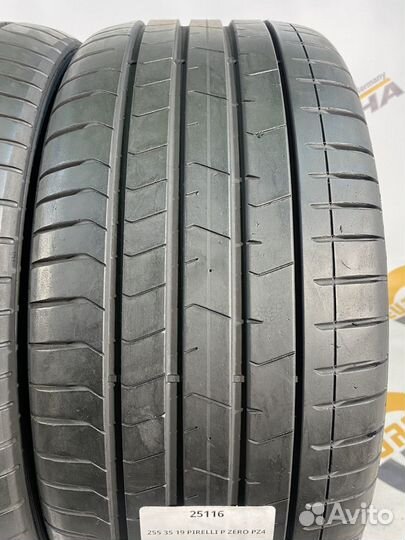 Pirelli P Zero PZ4 255/35 R19 97V