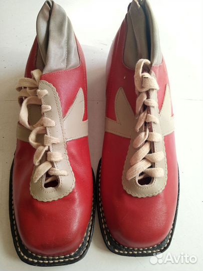 Лыжные ботинки р 41 (262 ) н. кожа новые