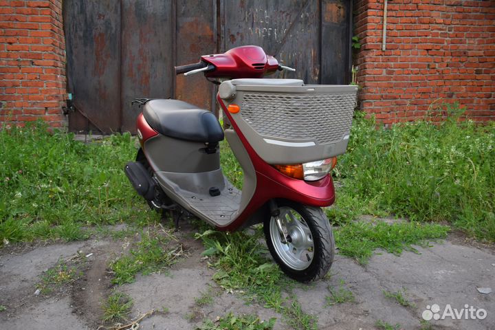 Скутер с корзинкой Suzui Lets 4 Basket без РФ