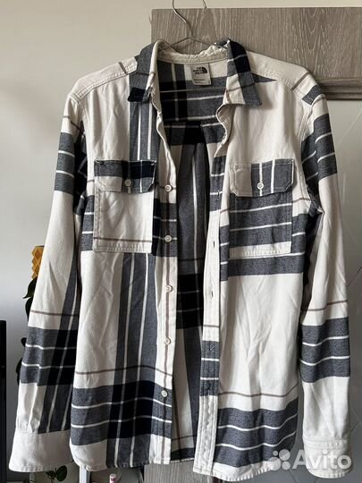 Рубашка в клетку the North face