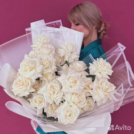 Букет из 25 белых роз Эквадор Премиум